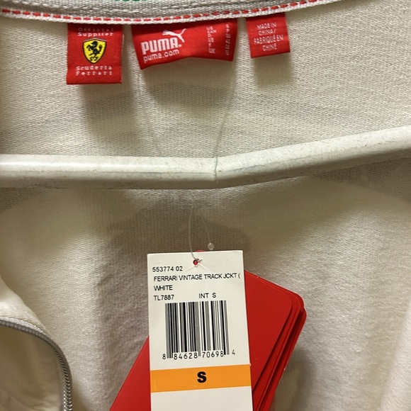 Vintage Ferrari track suit jacket - Picture 4 of 5